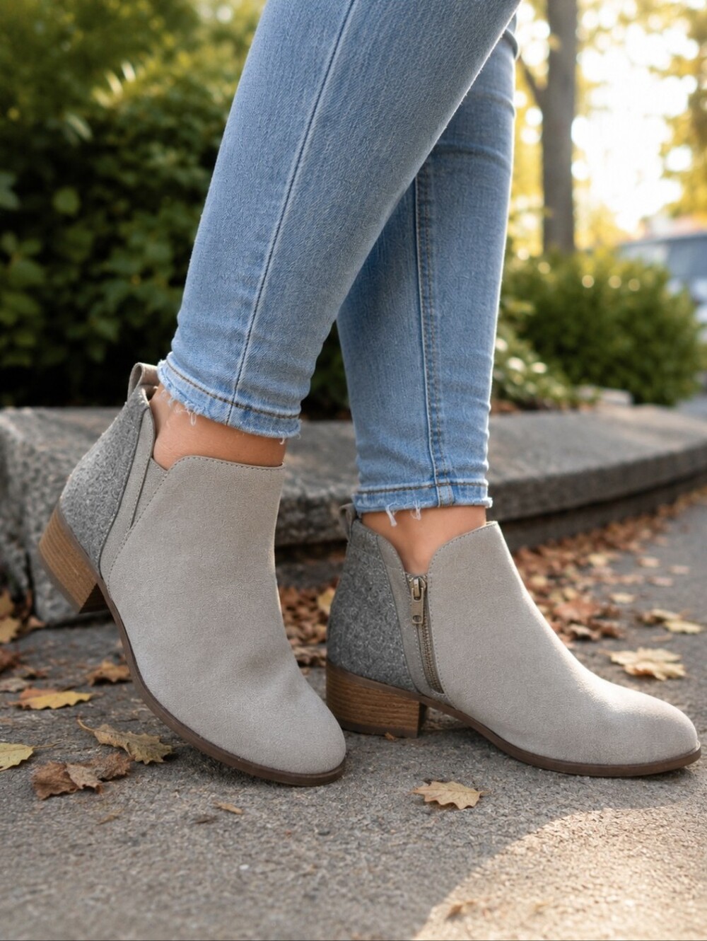 TOMS Loren Gray Suede Felt Ankle Booties Block Heel Women’s 8